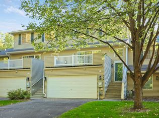 344 Gironde Ct, Woodbury, MN 55125