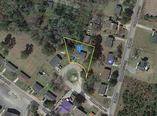 472 Pleasant View Ct, Lake City, SC 29560