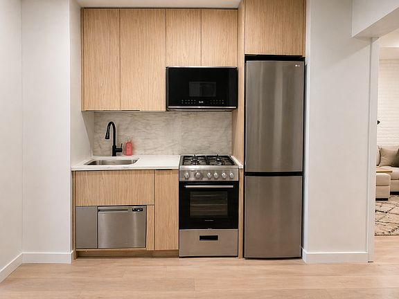 2nd image of 280 Mulberry St #5G