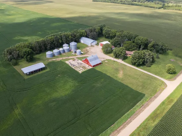 19118 Aspen Ave, Tracy, MN 56175