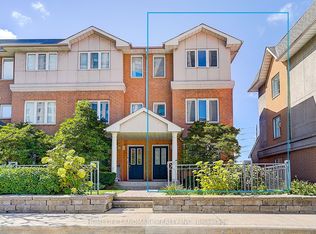 121 Omni Dr #177, Toronto, ON M1P 5A7