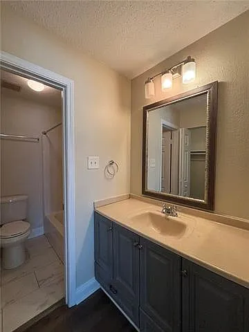 2332 Oxford Pl — Photo 20
