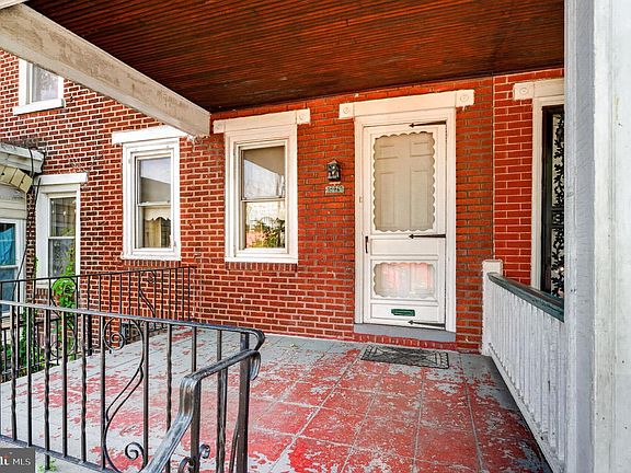 4th image of 5829 N 21st St