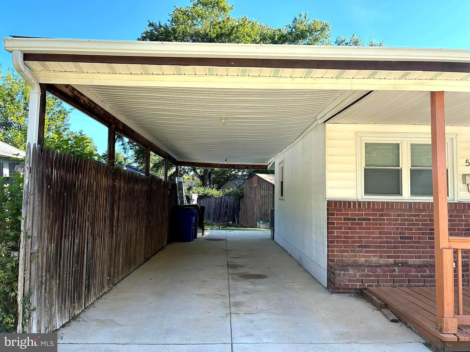 5 bed, 1216 sqft, $3,750 — Photo 4