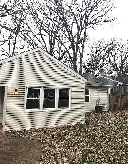 302 Pocahontas Trl — Photo 24