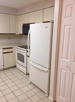 3rd image of 50 Freedom Holw Unit 306