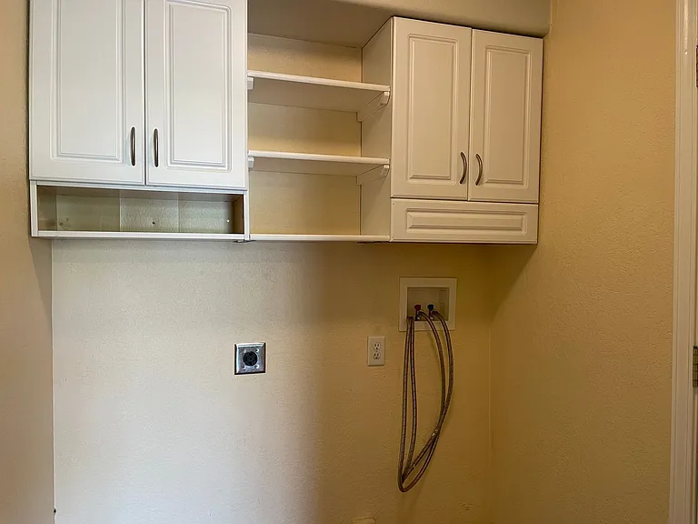 430 Crystal Dr — Photo 19