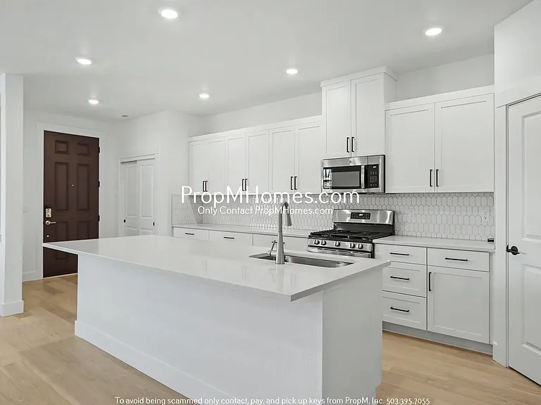 14560 NW Lazarus Ln — Photo 5