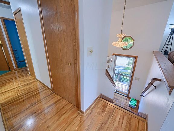3rd image of 1575 Coronet Dr