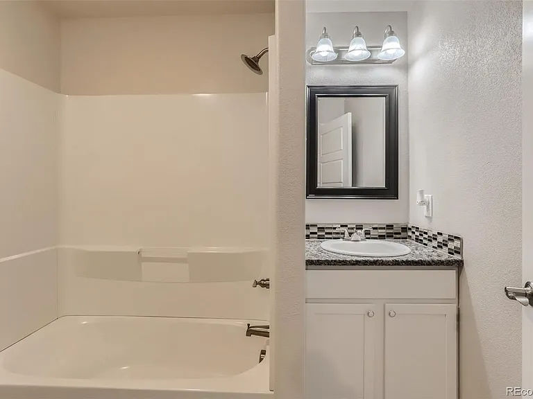 6118 Kochia Ct #102 — Photo 11