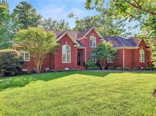 2324 Worchester Rd, Midlothian, VA 23113