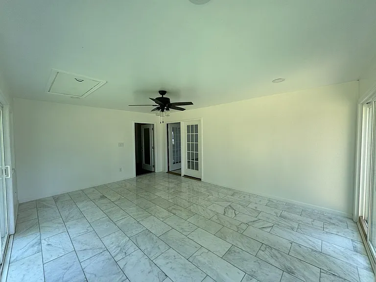 2112 Munden Point Rd — Photo 21