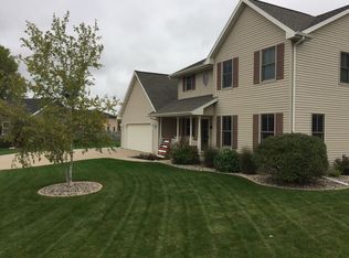 1420 Stanek Ln, De Pere, WI 54115