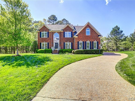 2nd image of 5404 Woolshire Pl