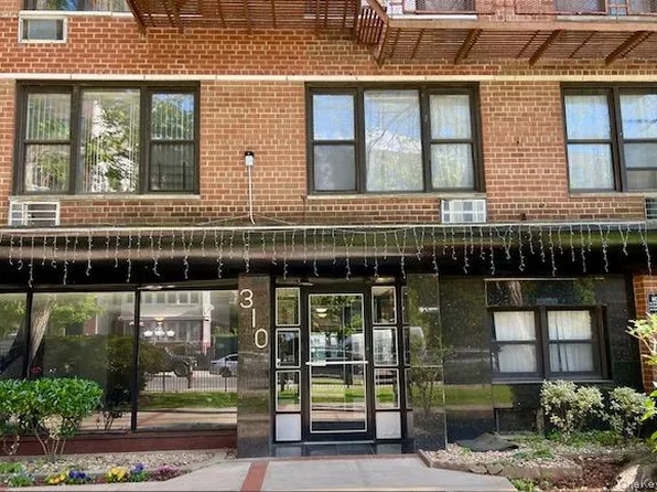 310 Lenox Road image 1 of 9