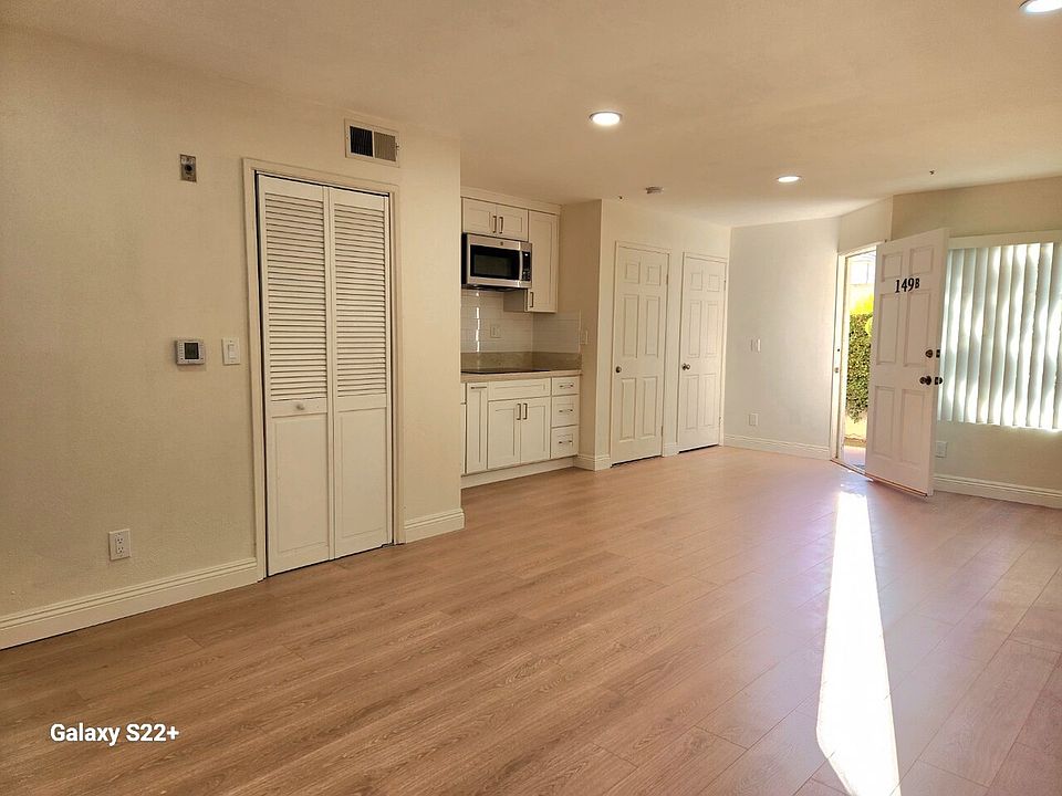 1st image of 147 W Acacia Ave APT 149