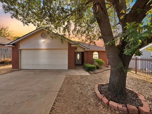 2961 Roosevelt Ave, Fort Worth, TX 76106