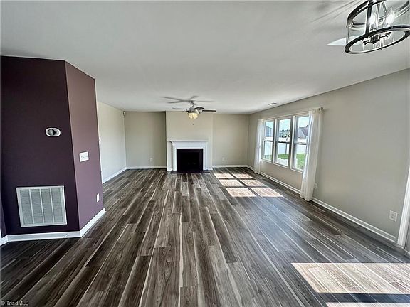 2nd image of 214 Norwood Ct