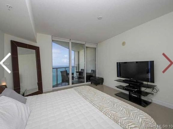 4th image of 16699 Collins Ave APT 2706