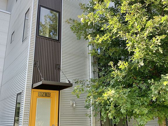 2nd image of 374 Herron Dr APT 10