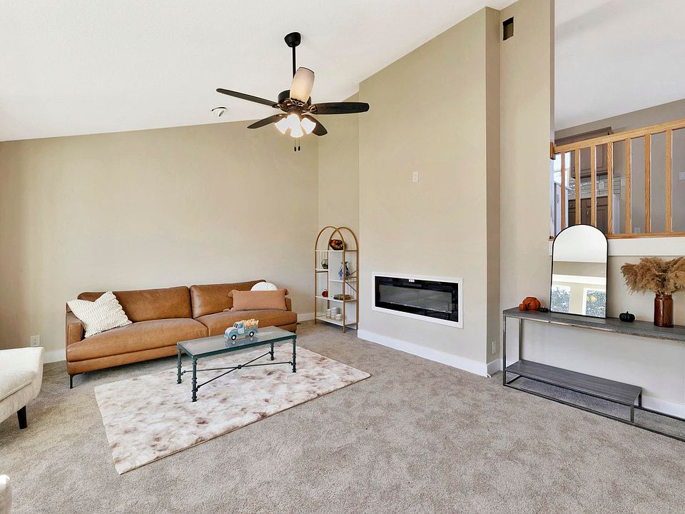 21029 W Tower Lakes Cir, Colwich, KS 67030 | MLS #664754 | Zillow