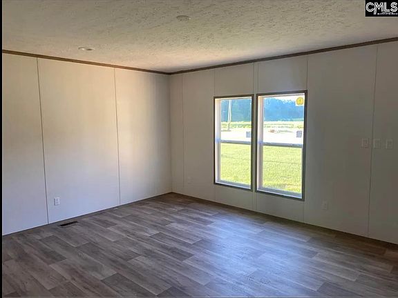 3rd image of 437 Gunn Mill Rd