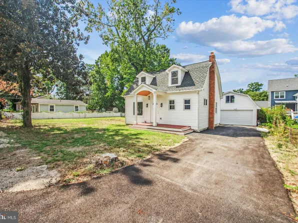 1712 Ridgely Rd, Edgewater, MD 21037