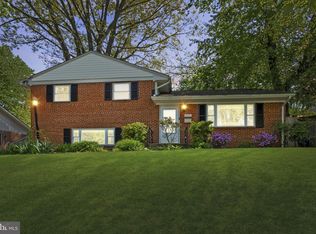 4824 Ertter Dr, Rockville, MD 20852