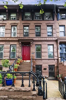 Rented by Halstead Real Estate | media 13