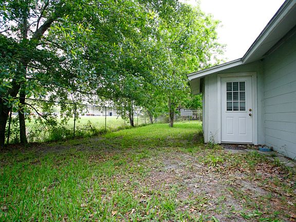 4th image of 4918 NW 29th St
