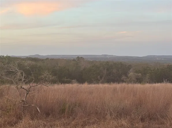 768 Tiswin Trl, Blanco, TX 78606