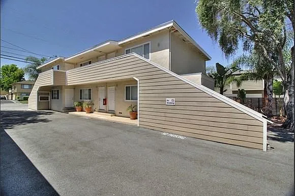 1846 California St #4 — Photo 3