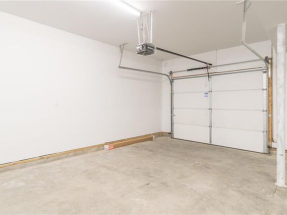 2nd image of 1332 N Park Ave