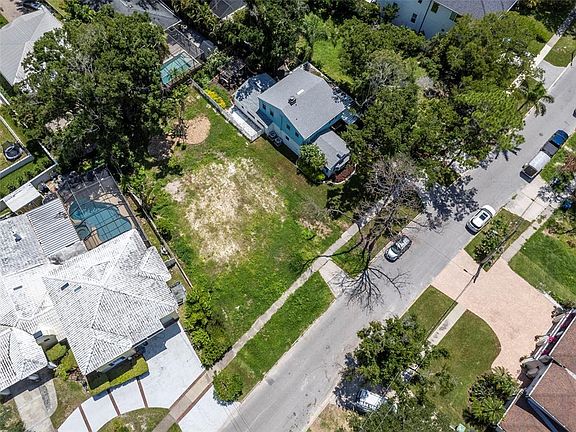 5th image of 641 GENEVA PLACE LOT 12