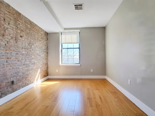 171 Suydam Street image 11 of 15