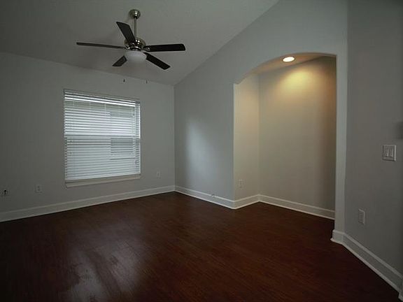 4th image of 16220 Nottingham Park Way