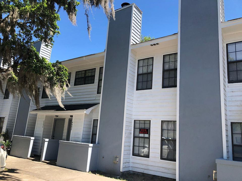 1st image of 4992 Hyde Ave