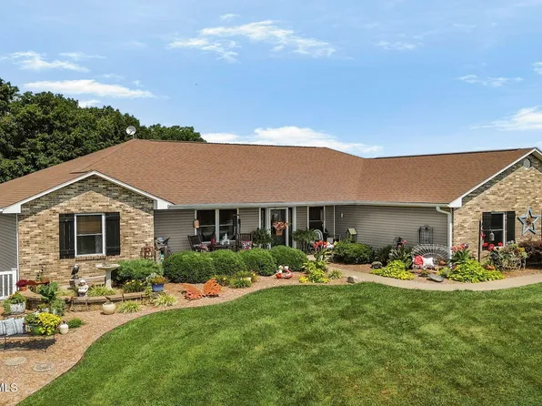 59 Homesteaders Hollow Ln, Linn, MO 65051