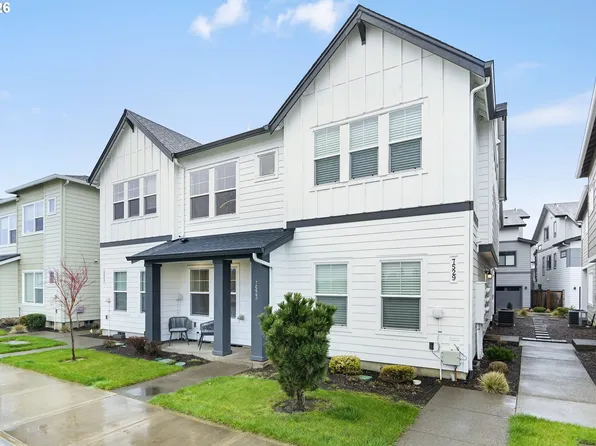 7523 SE Kinnaman St, Hillsboro, OR 97123