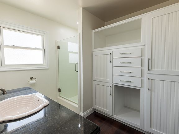 5th image of 2157 Rural Ln