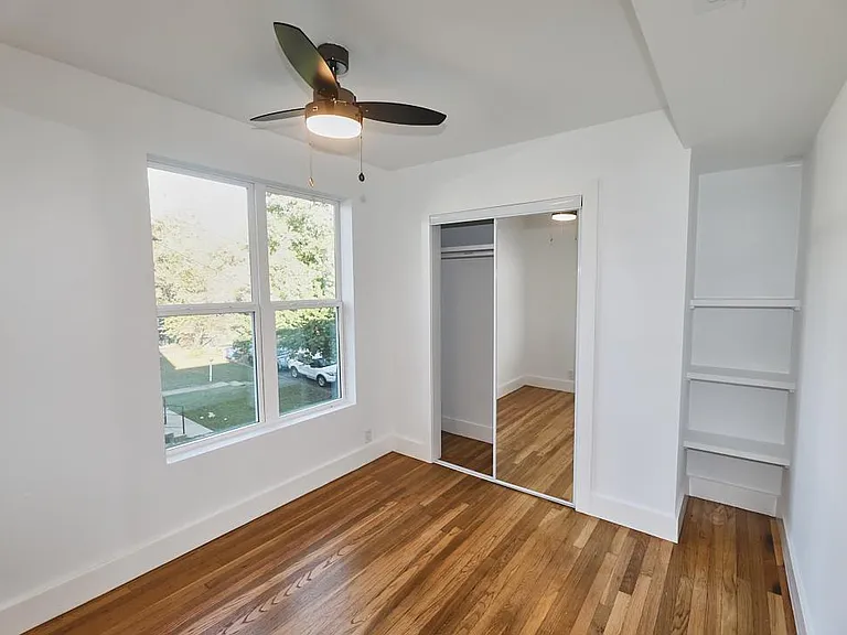 3300 Tom Green St #5 — Photo 18