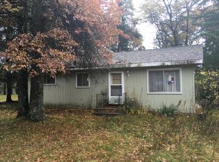 N9046 Huigen Ln, Crivitz, WI 54114