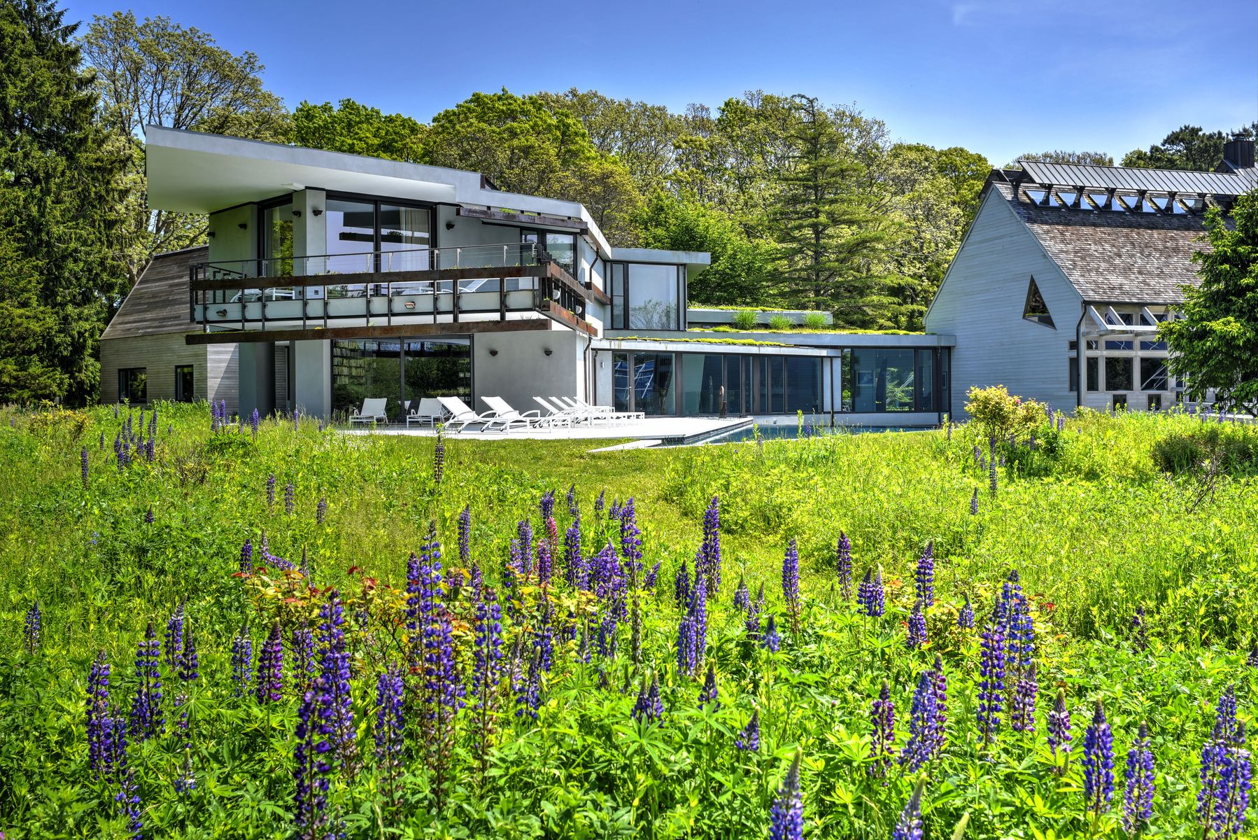 40 Sayres Path, Wainscott, NY 11975 Out East