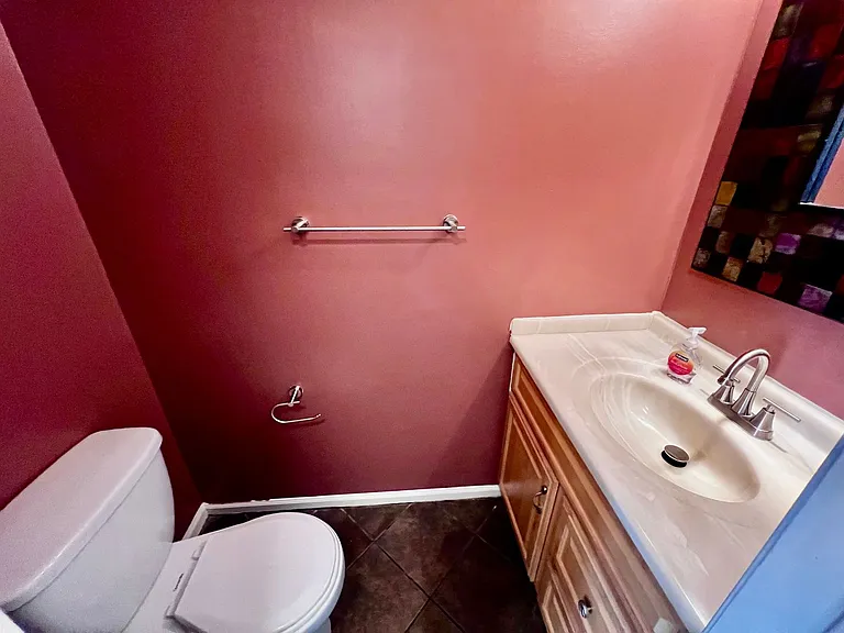 1611 Slidell Ln — Photo 11