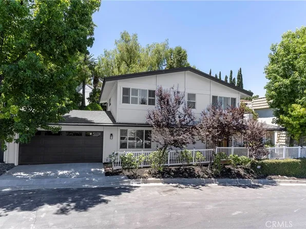 22608 Crespi St, Woodland Hills, CA 91364