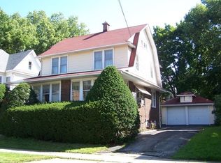 140 John St, Dekalb, IL 60115