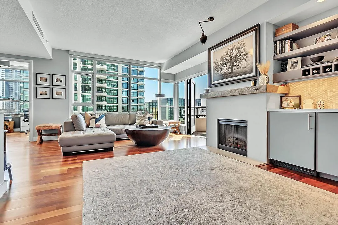 2 bed, 1684 sqft, $7,000 — Photo 2
