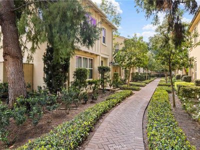 60 Peony, Irvine, CA, 92618