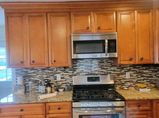 2712 Maple Ave, South Plainfield, NJ 07080