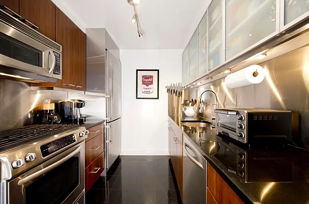 Rented by Douglas Elliman | media 23